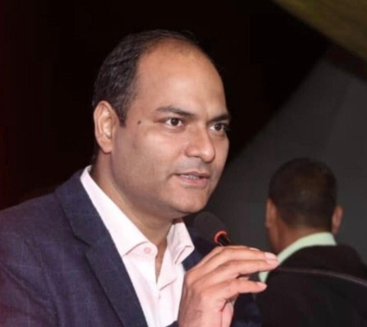 गर्भस्थ शिशु की मौत के मामले में डीएम सख्त, जांच समिति गठित
